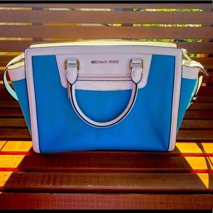 Michael Kors Blue & White Large Selma